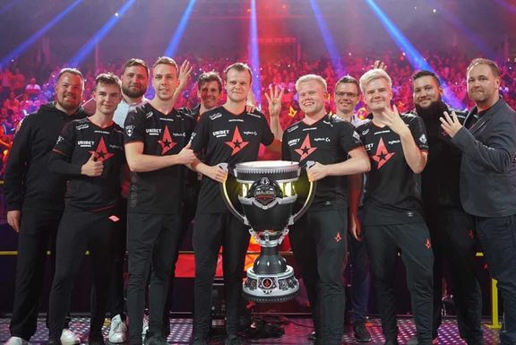 Esportsforbund vil skabe fremtidens superstjerner